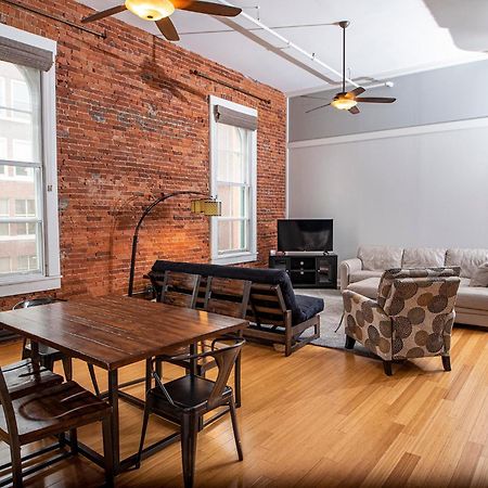 Modern Lofts Next To Georgia St. & Convention Ctr. Apartment อินเดียนาโพลิส ภายนอก รูปภาพ