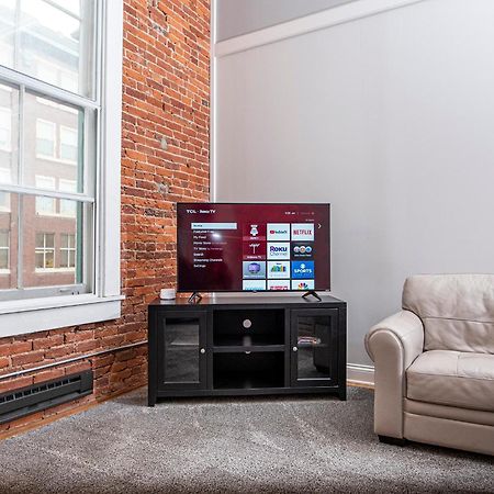 Modern Lofts Next To Georgia St. & Convention Ctr. Apartment อินเดียนาโพลิส ภายนอก รูปภาพ